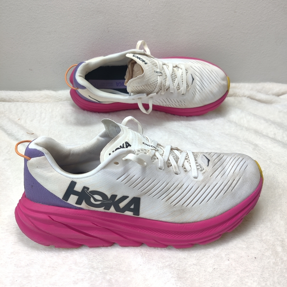 HOKA One Rincon 3 Womens 8.5B White Pink Running Shoes 1119396 - Picture 2 of 13